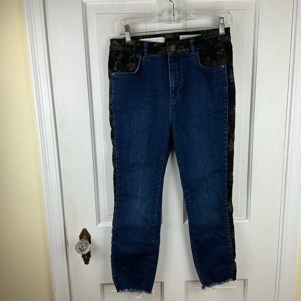 Pilcro Anthro High Rise Skinny Jeans Floral Contrast Sz 29 *Raw hem
